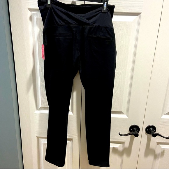 Isabel Maternity by Ingrid & Isabel Pants - Isabel Maternity Skinny Black Leggings Pants - Size 4
